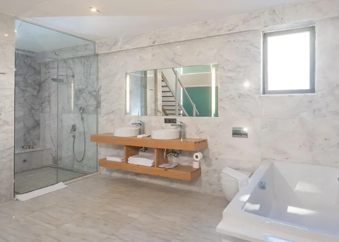 Mandalina (adults Only) *